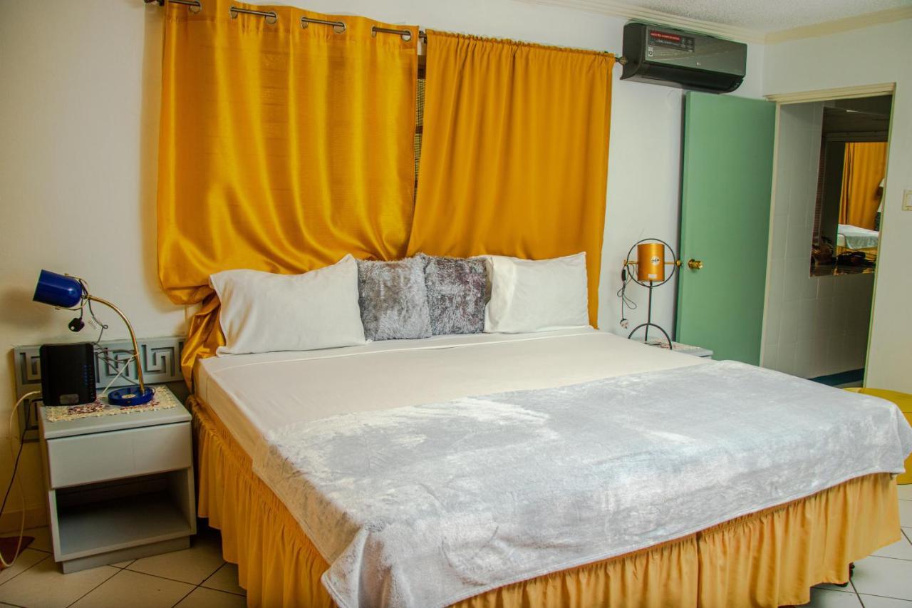 E 20 Mystic Ridge Ocho Rios Exterior foto